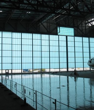 Poorten hangar aviation